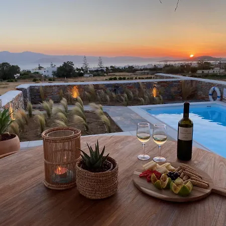Beachhouse Omega Naxos